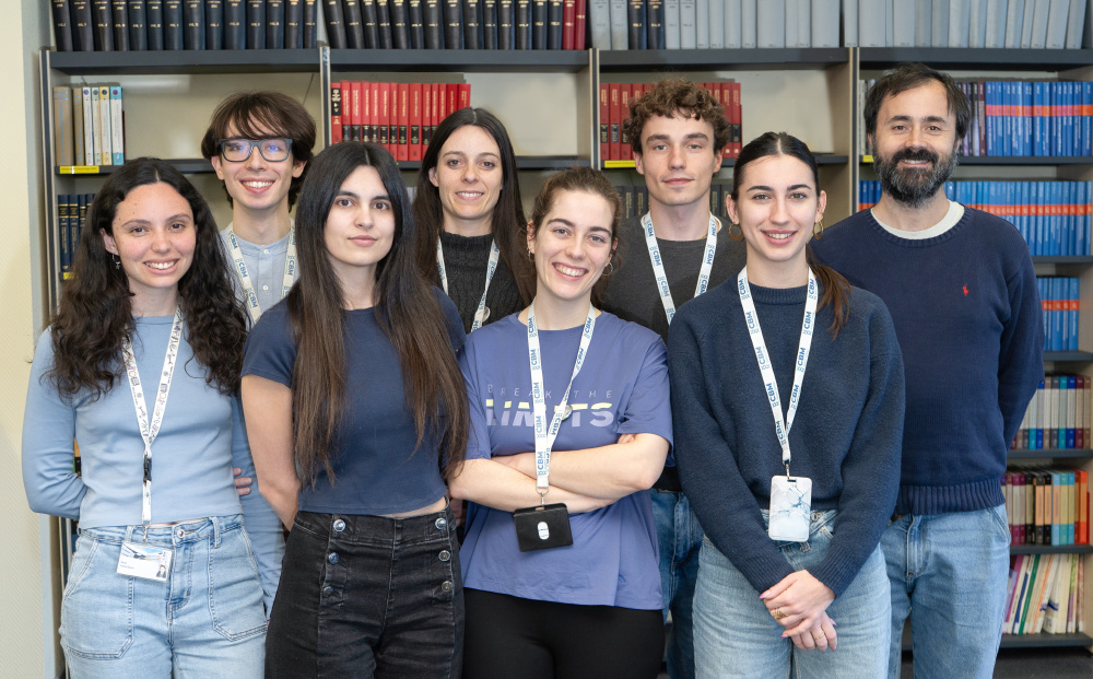 2026-03-23 Grupo Carlos Perea 06SEL-1000px